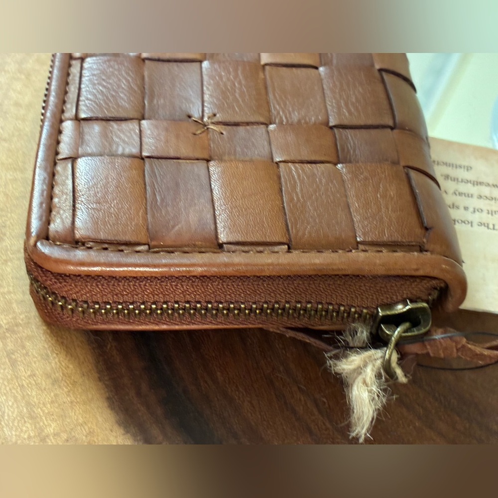 Brown Woven Leather Wallet - Picture 4 of 11